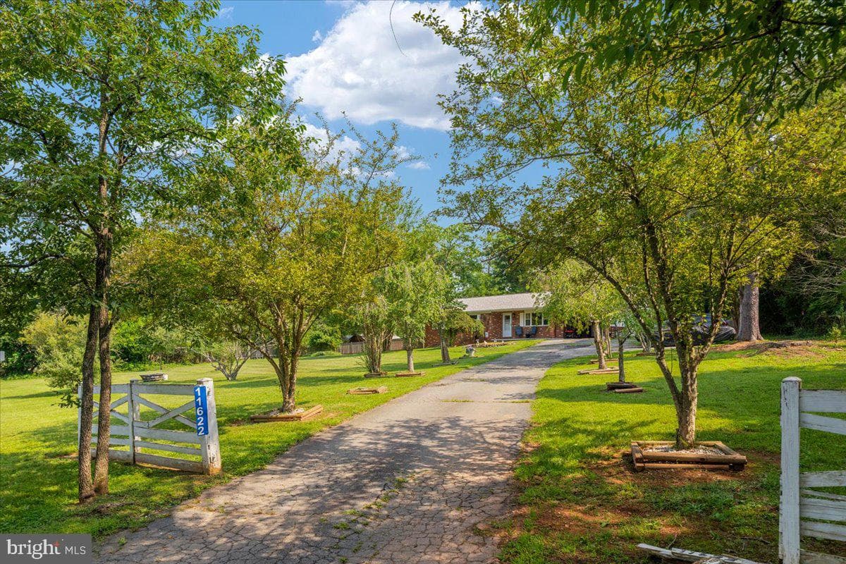 11622 Lucasville Road photo 24
