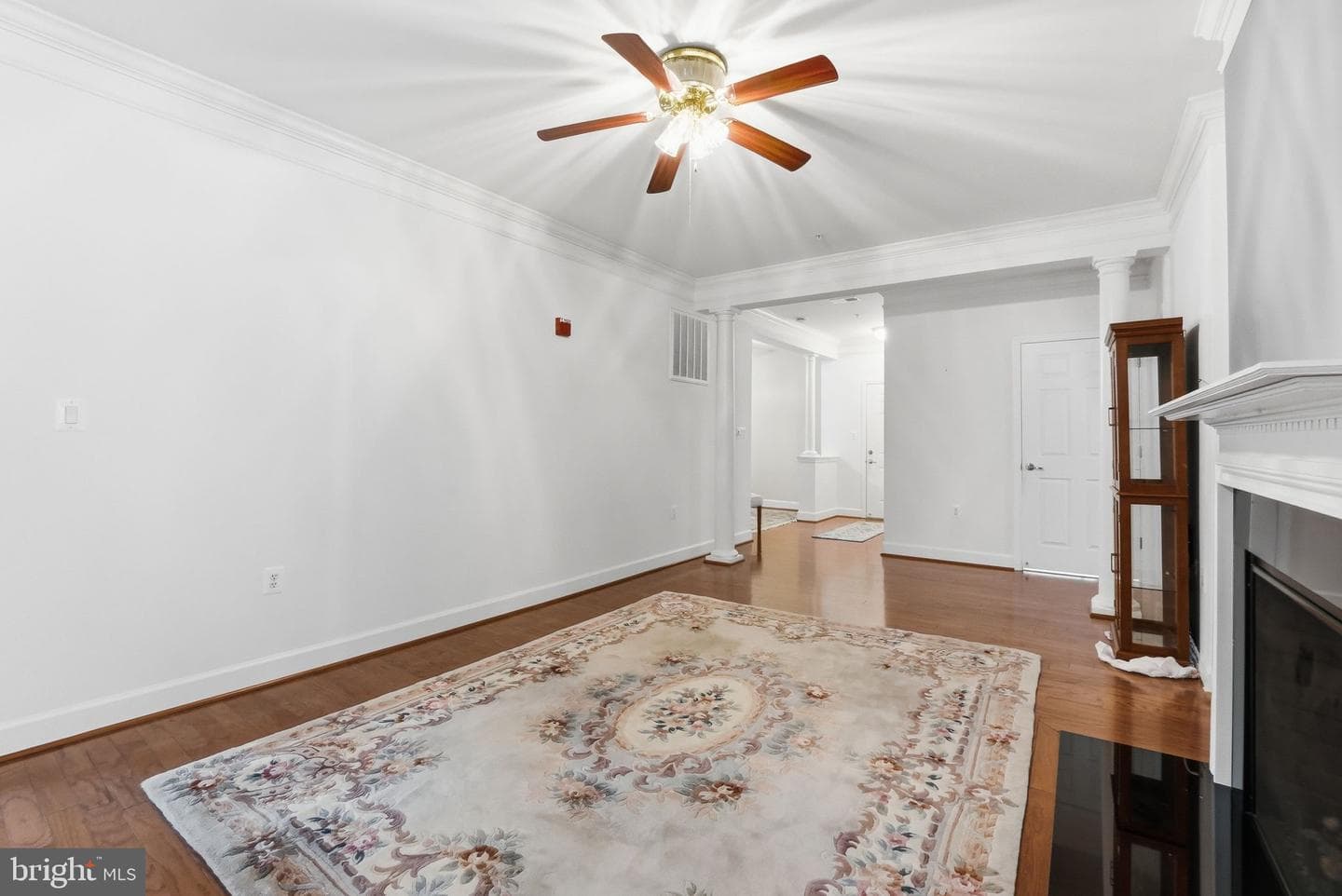 7055 Heritage Hunt Drive #111 photo 10