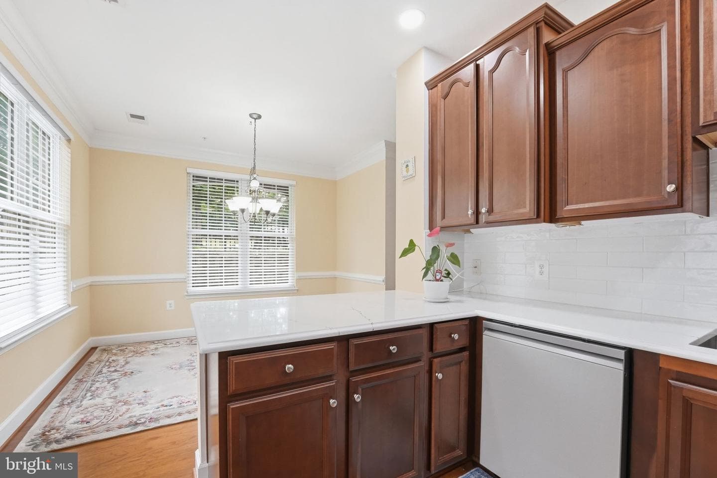 7055 Heritage Hunt Drive #111 photo 27