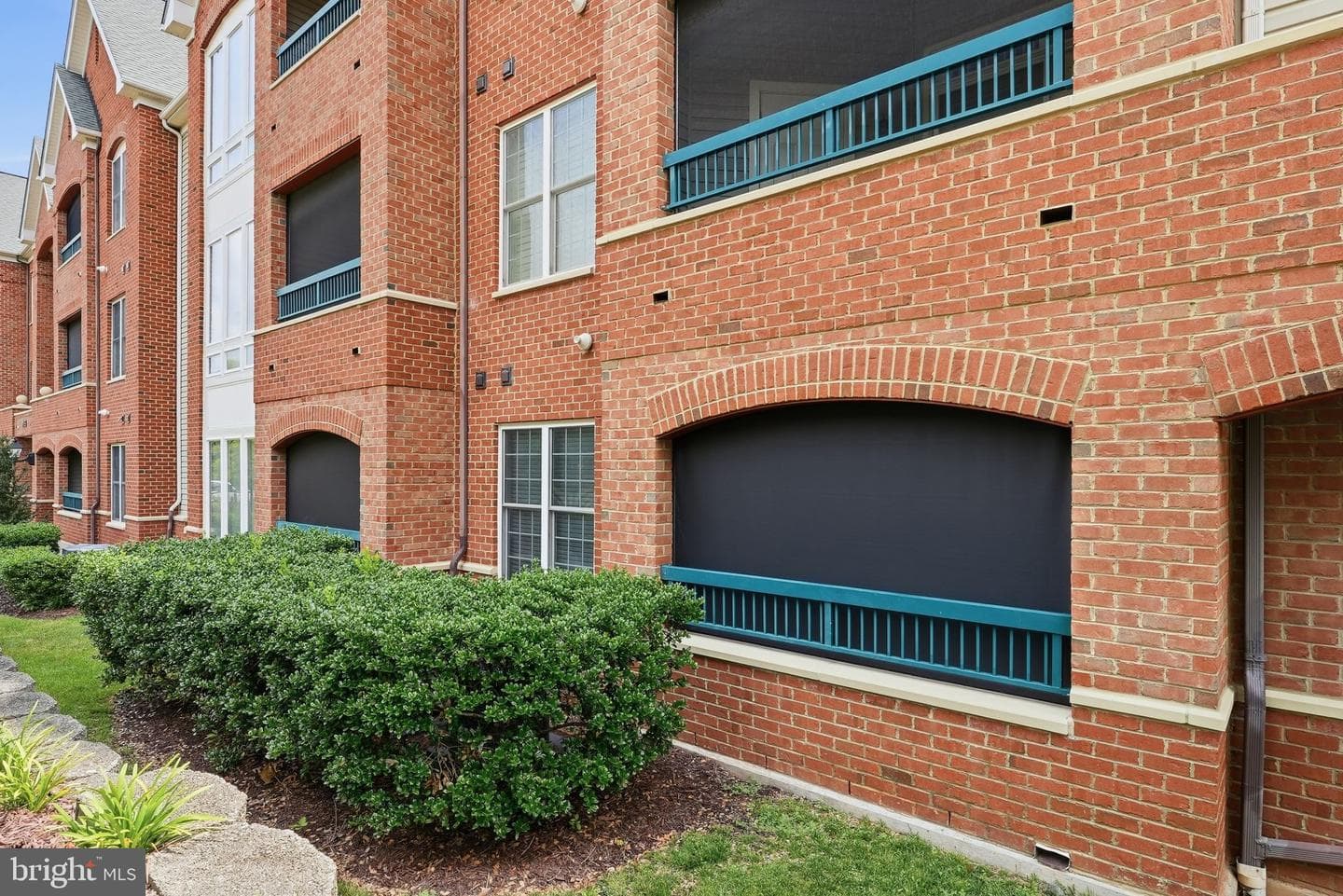 7055 Heritage Hunt Drive #111 photo 31