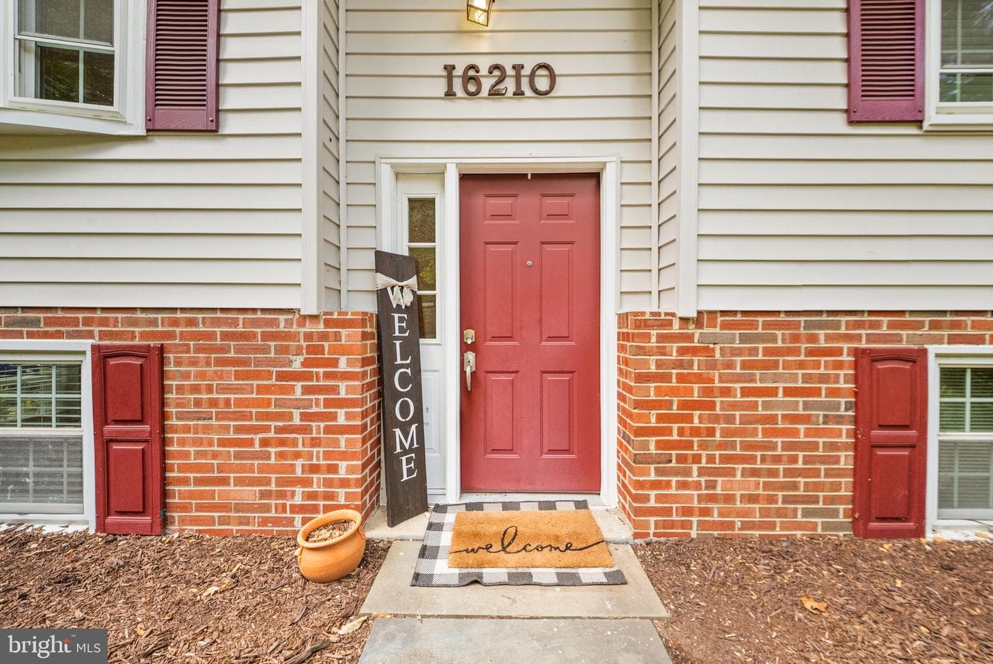 16210 Sheffield Drive, Dumfries