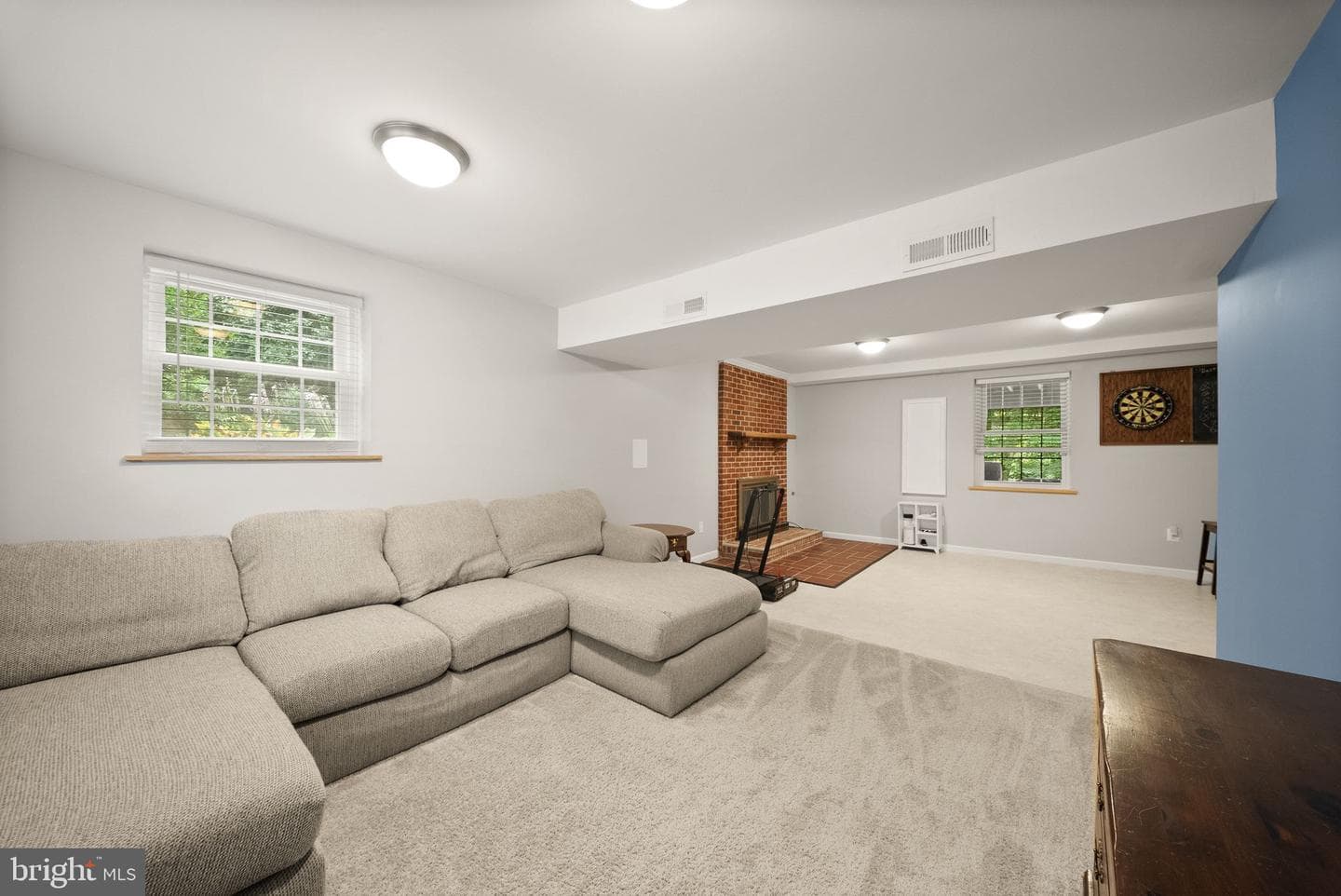 16210 Sheffield Drive photo 27