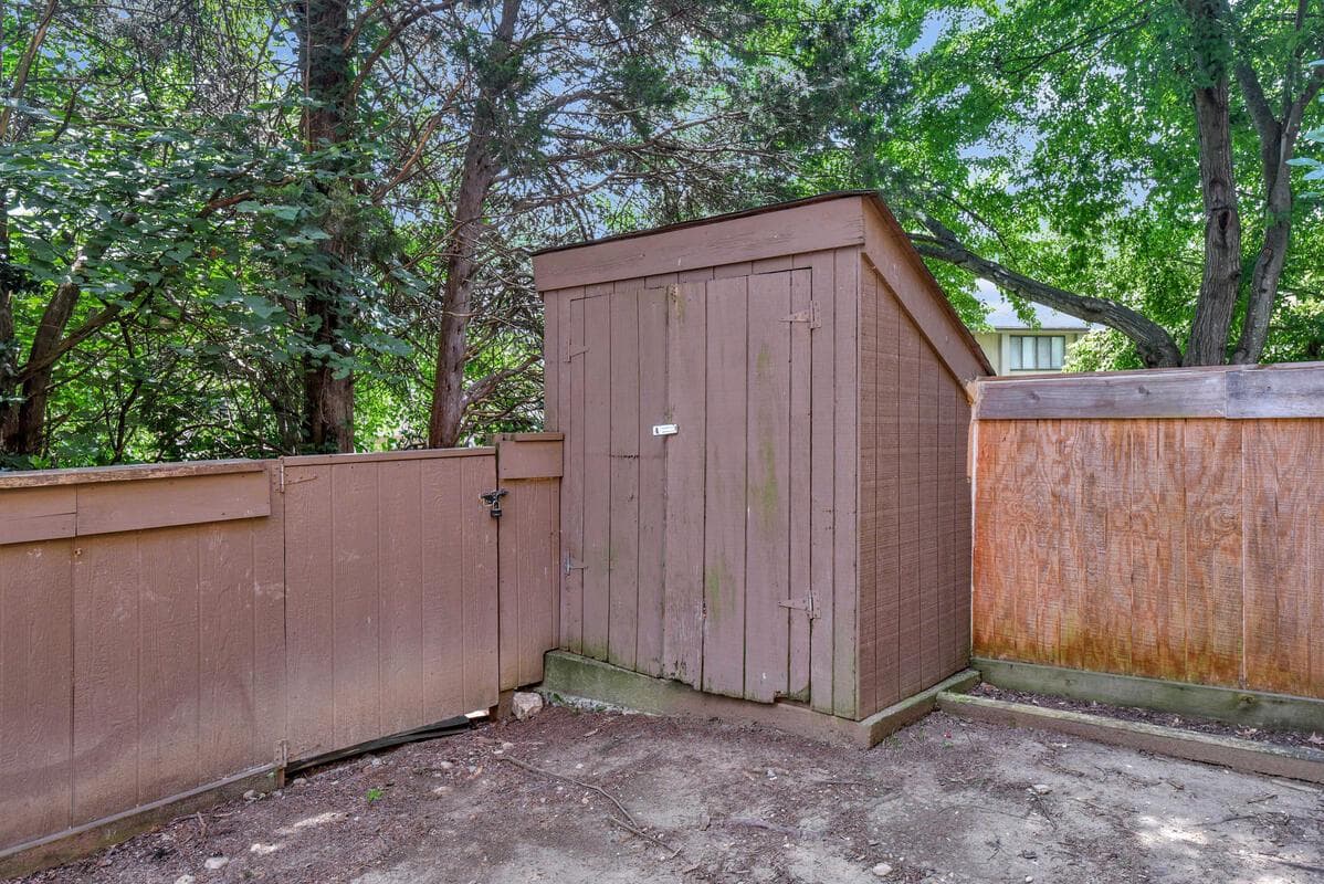 15361 Grist Mill Terrace photo 35