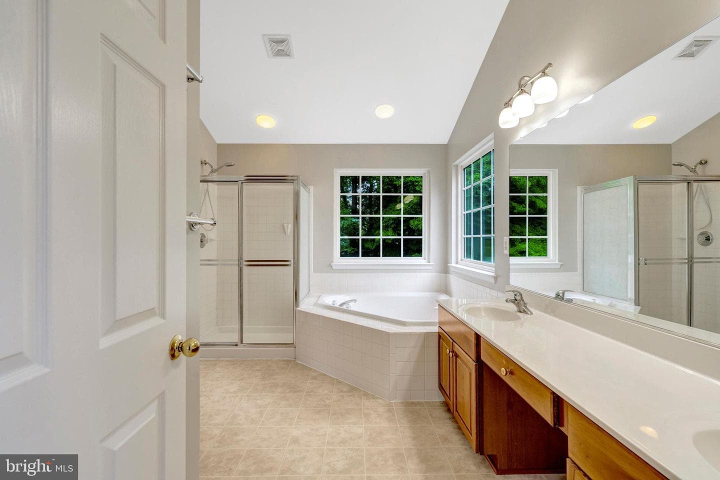 13040 Pilgrims Inn Drive photo 17