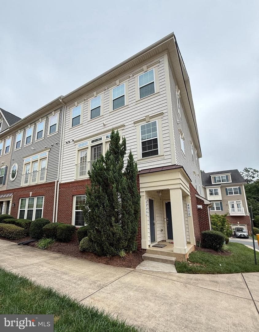 4908 Dane Ridge Circle, Woodbridge
