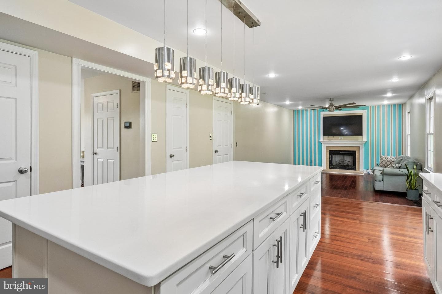 16069 Olmstead Lane photo 21