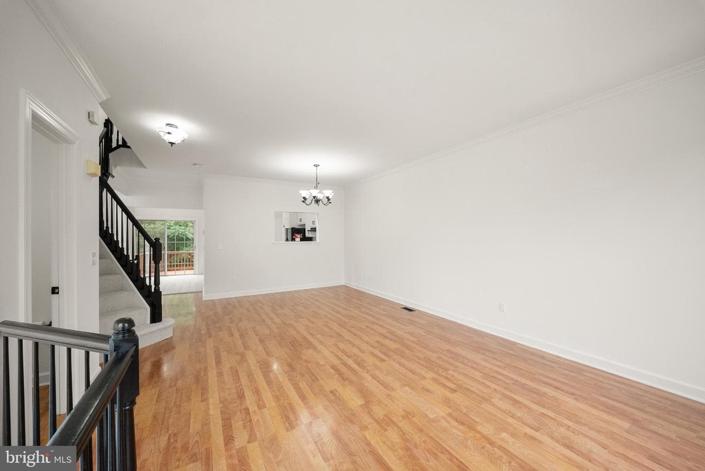 14196 Madrigal Drive photo 21