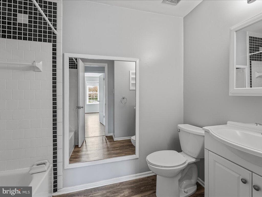 2904 Madeira Court photo 21