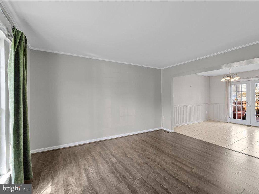 2904 Madeira Court photo 4
