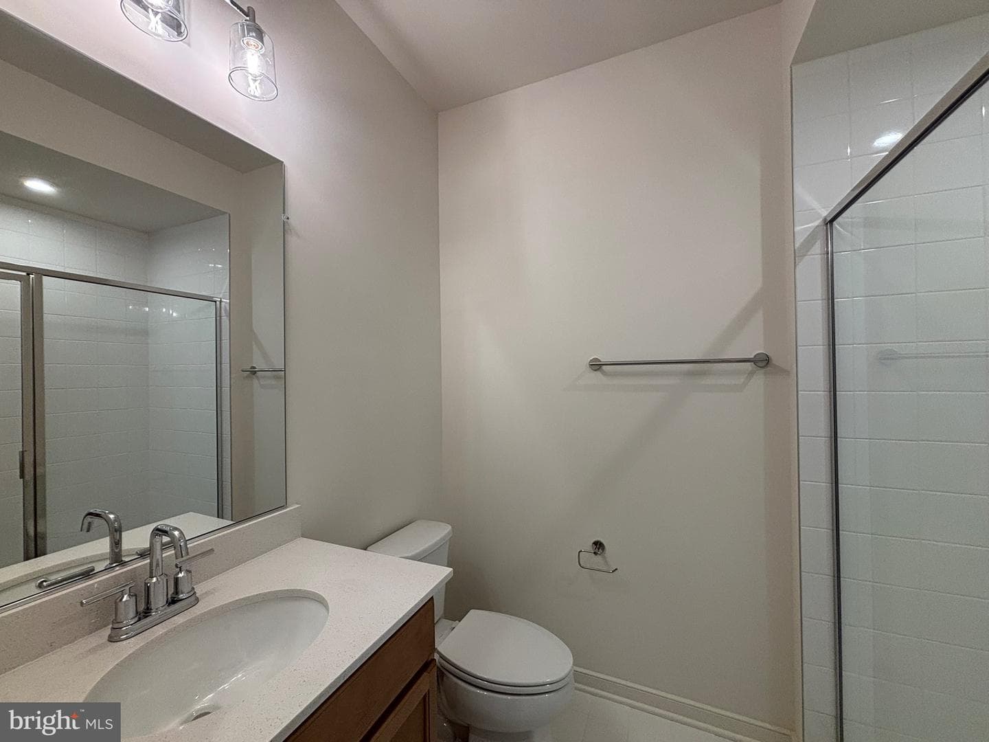 18002 Alicia Avenue photo 13