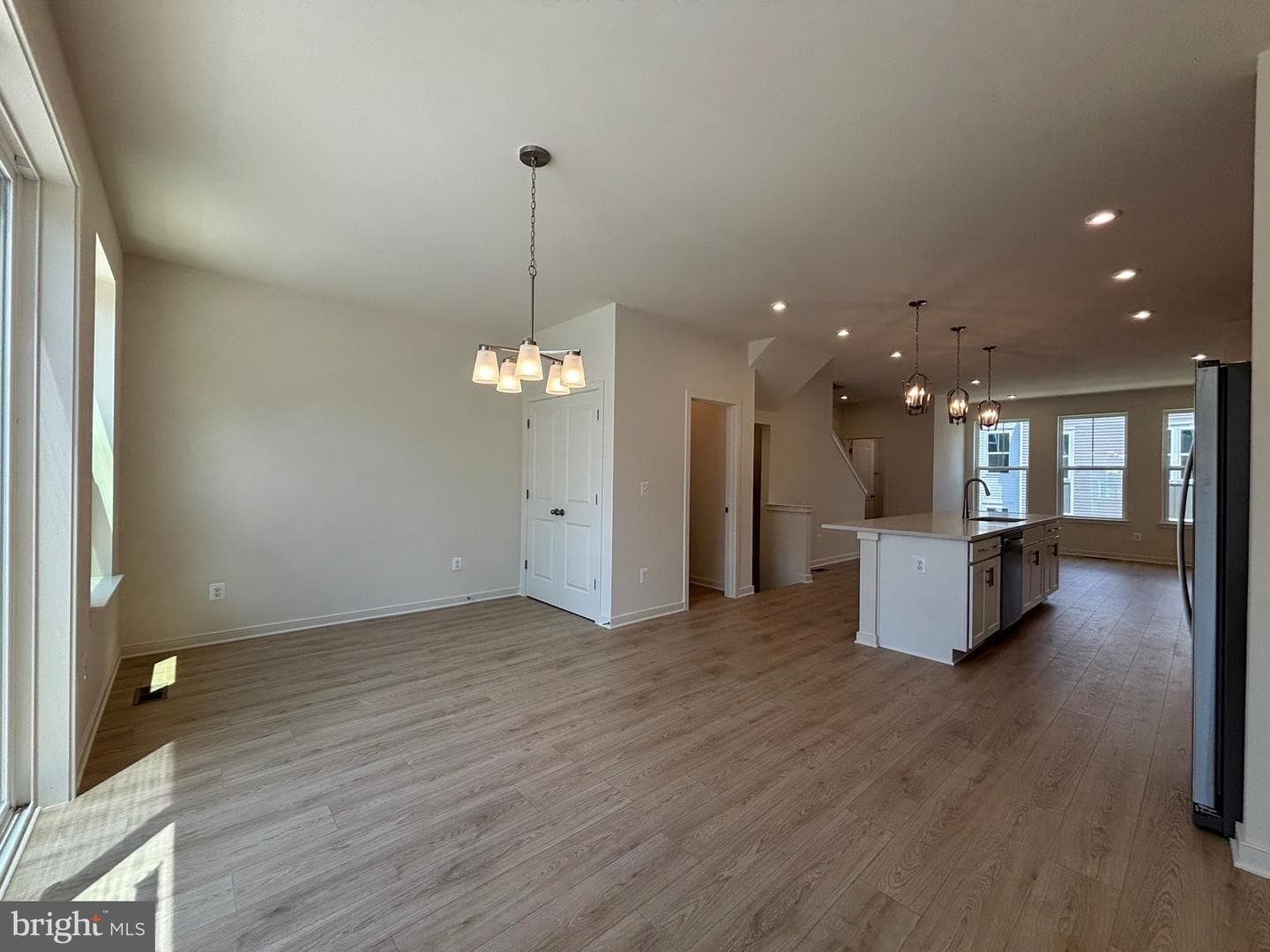 18002 Alicia Avenue photo 8