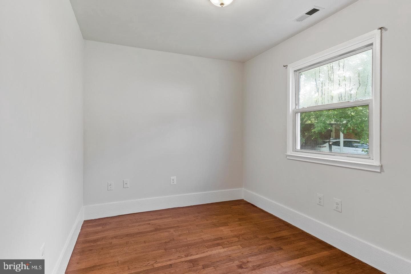 3709 Forestdale Avenue photo 30