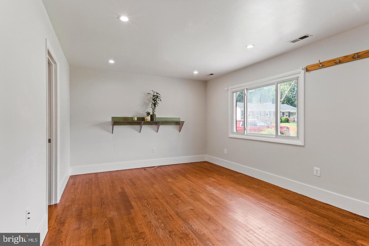 3709 Forestdale Avenue photo 32