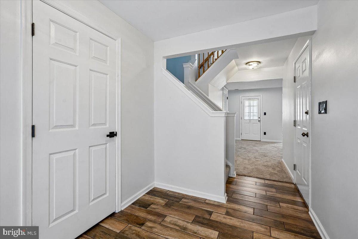 11757 Barrows Lane photo 3