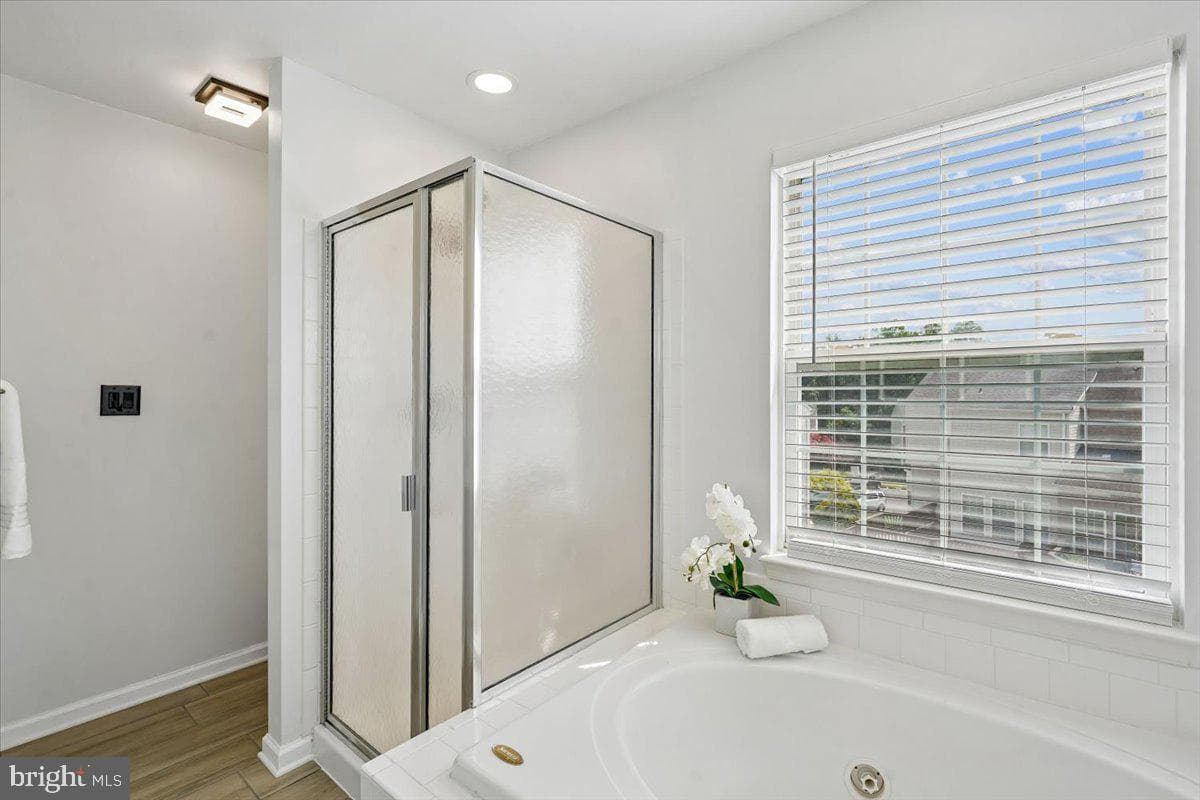 11757 Barrows Lane photo 36