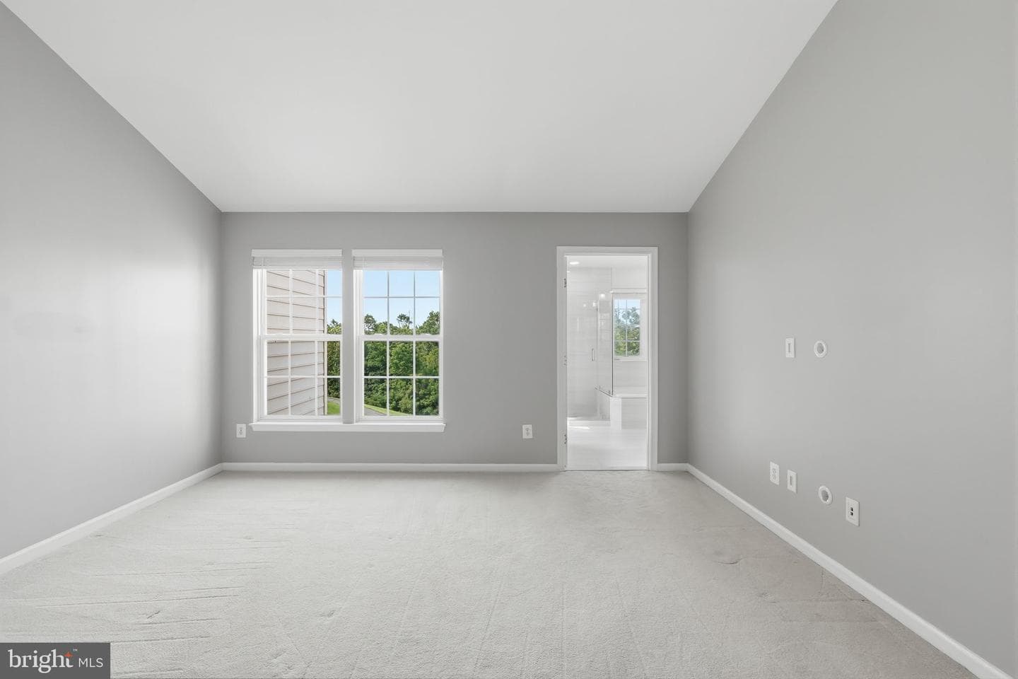 15054 Danehurst Circle photo 33
