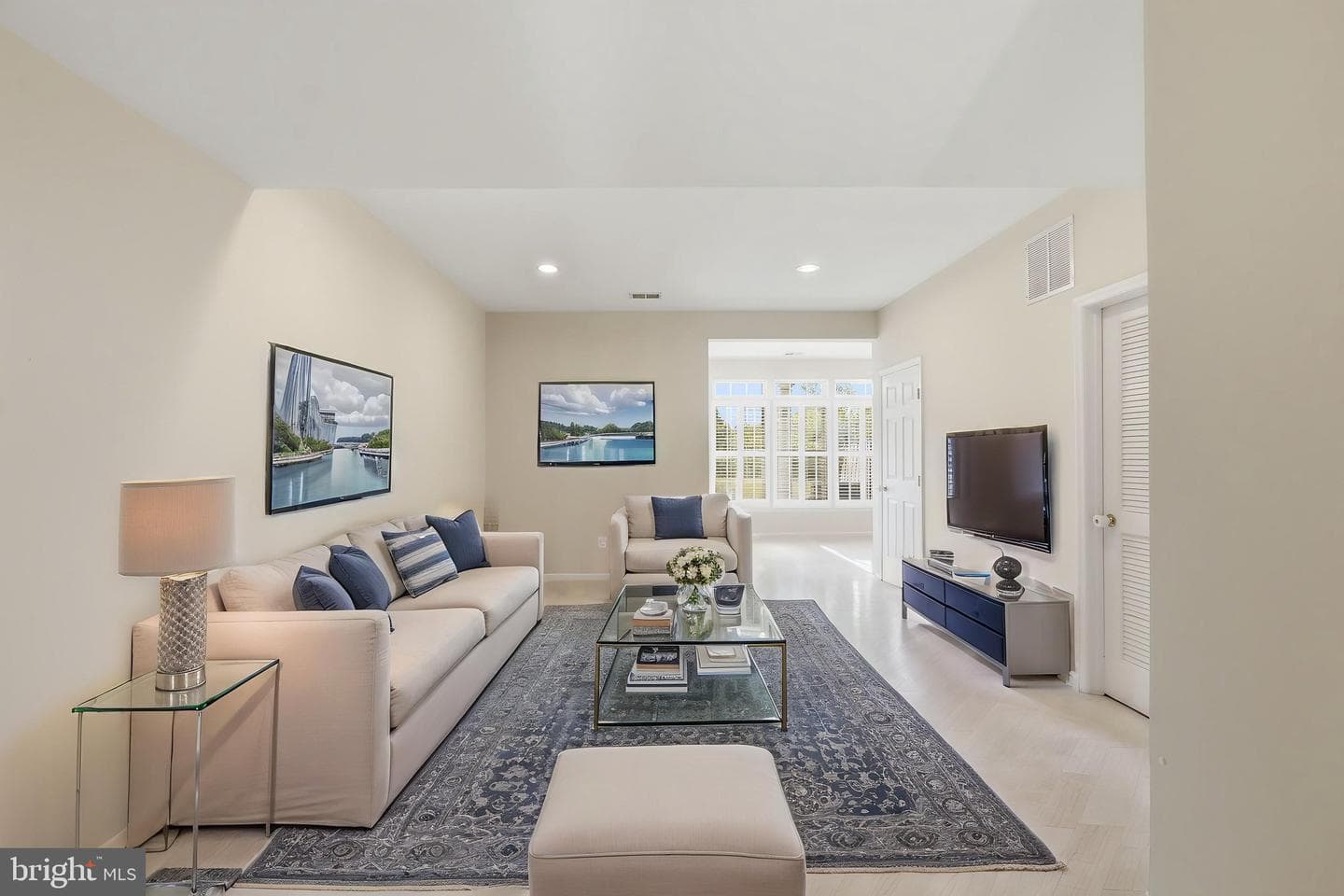 15054 Danehurst Circle photo 5