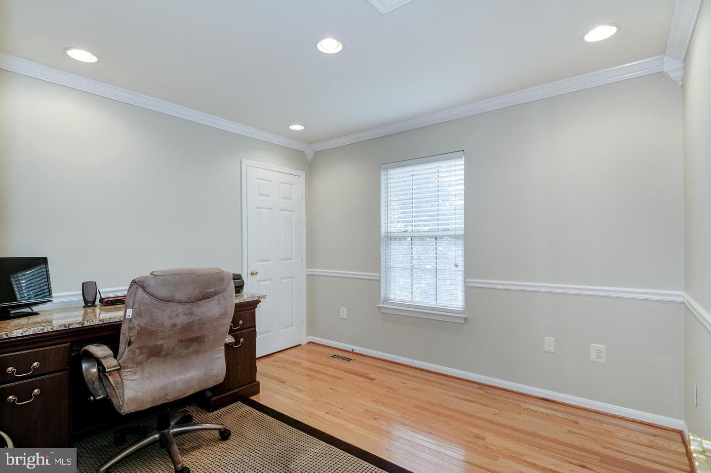 13521 Dodsworth Drive photo 28
