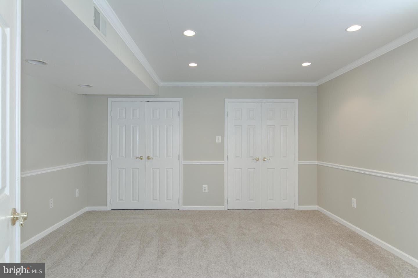 13521 Dodsworth Drive photo 32
