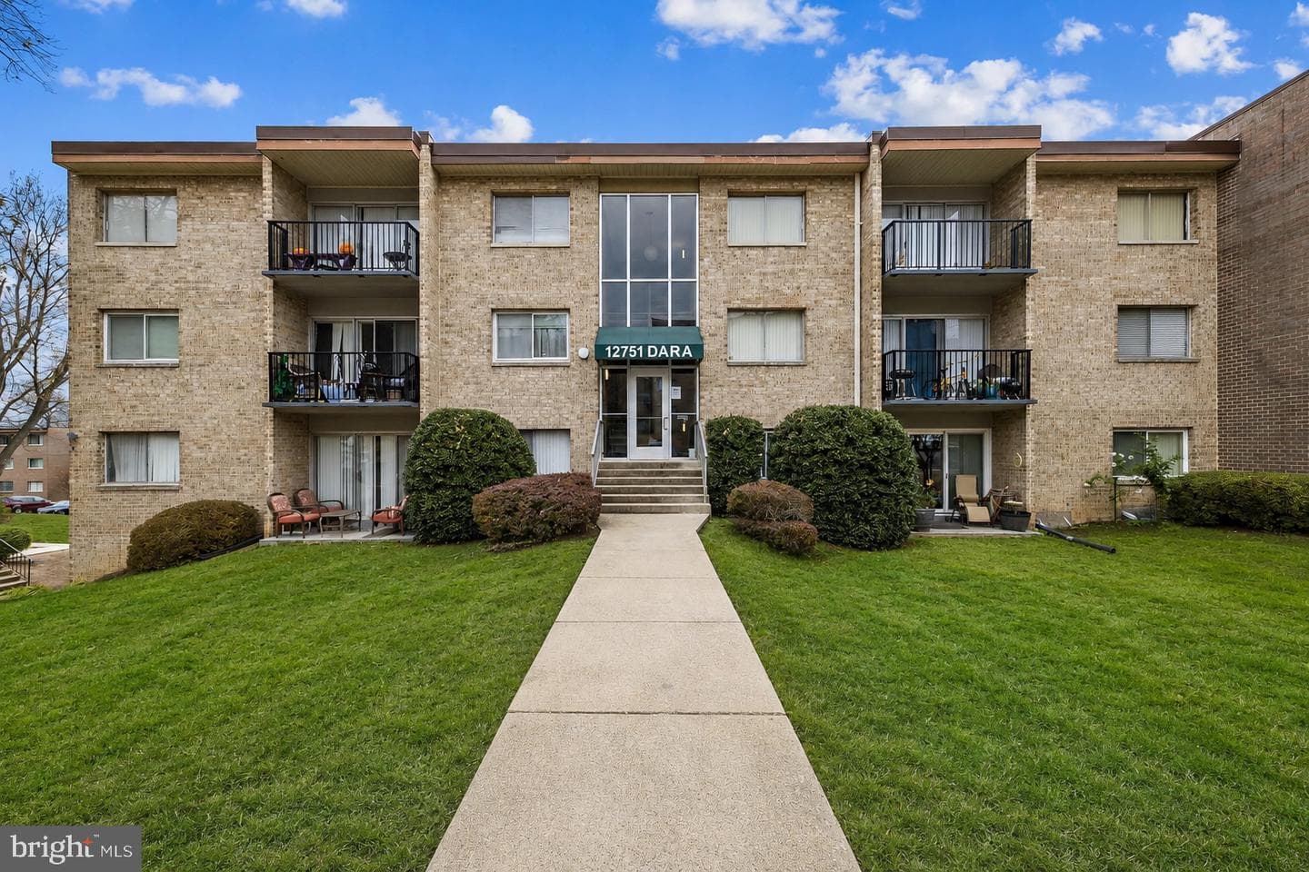 12751 Dara Drive #102, Woodbridge