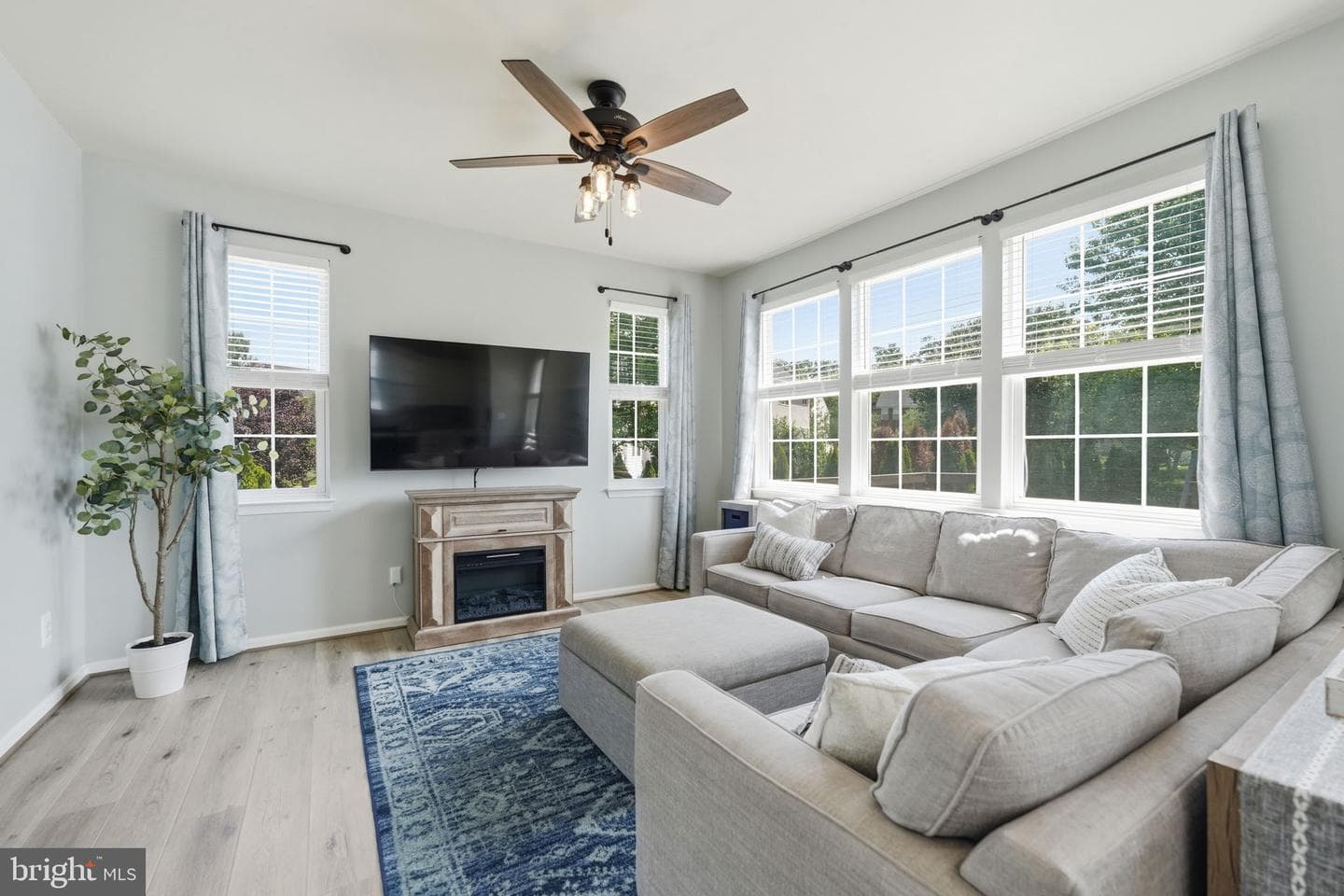 13213 Daldownie Court photo 13