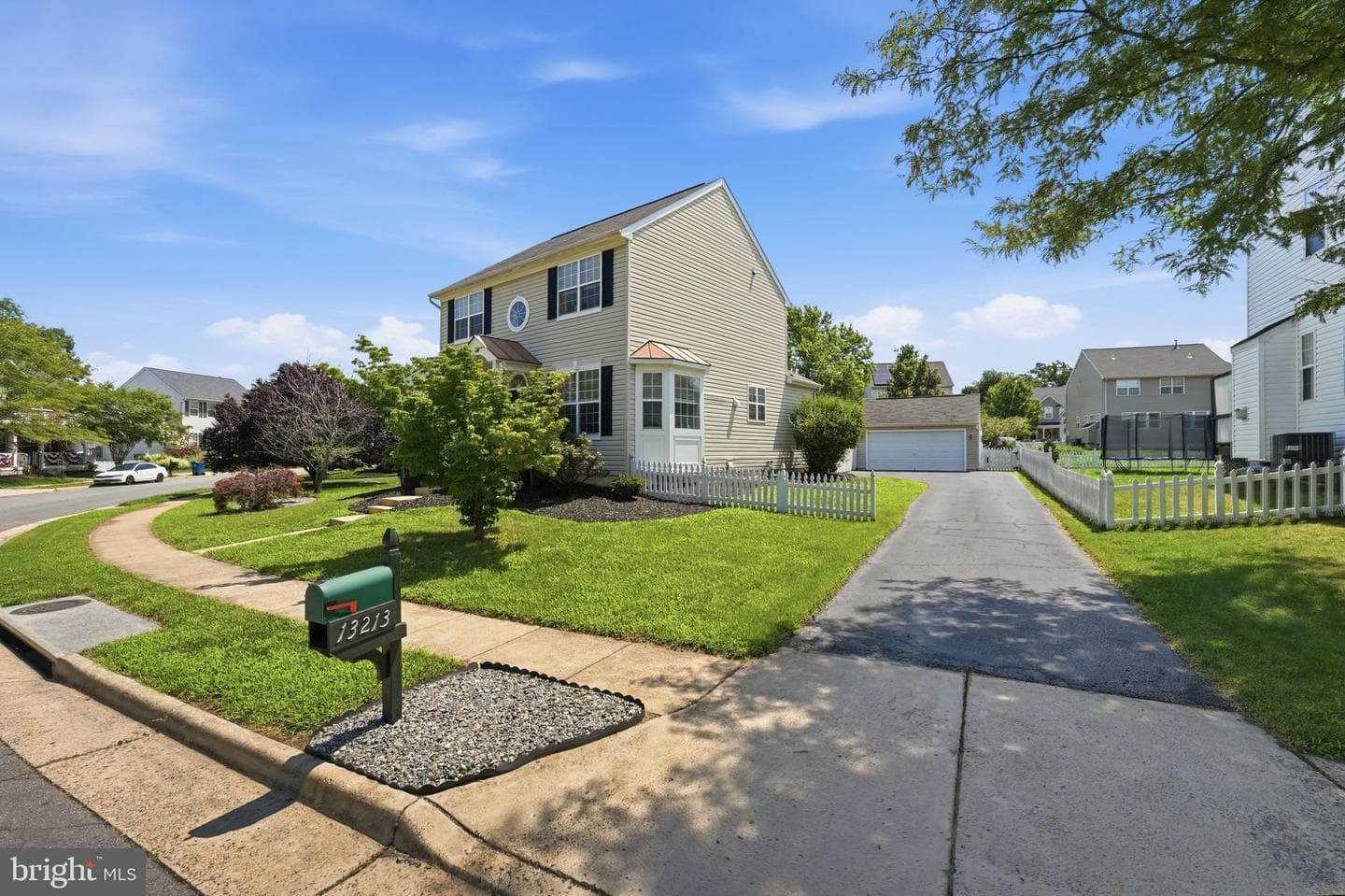 13213 Daldownie Court photo 6
