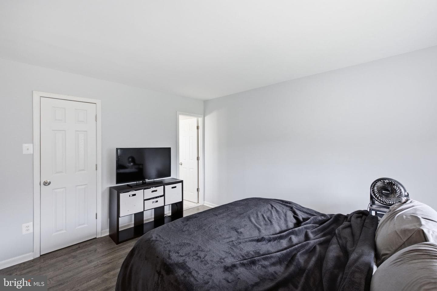 7589 Margate Court #204 photo 17