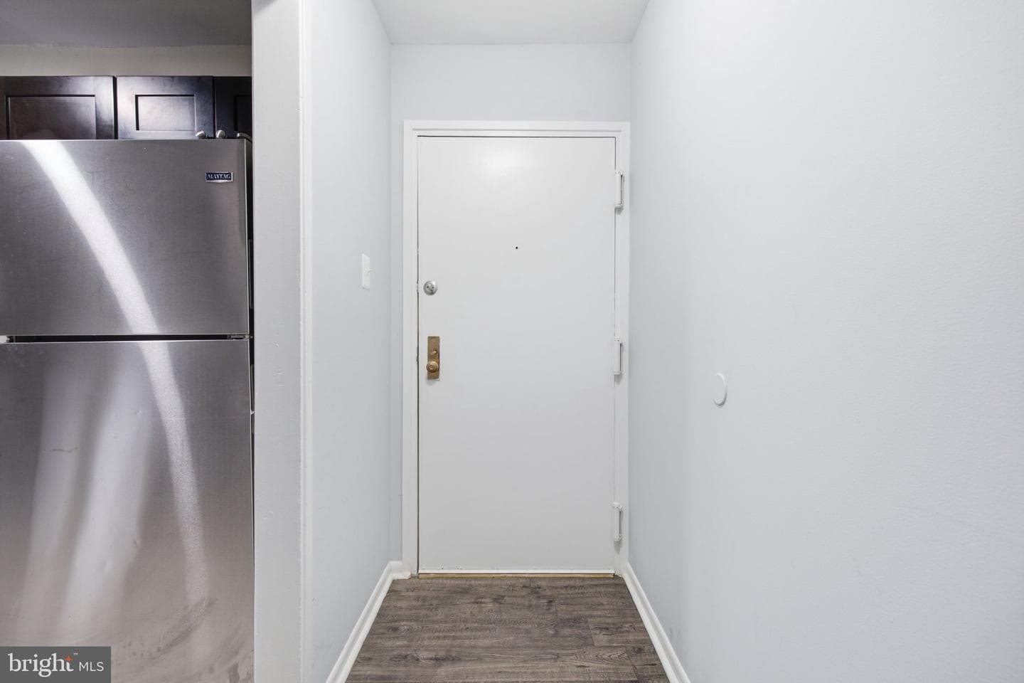 7589 Margate Court #204 photo 4