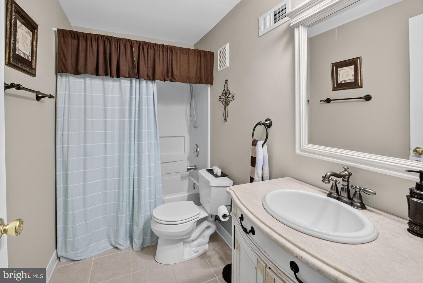 15024 Huntgate Lane photo 36