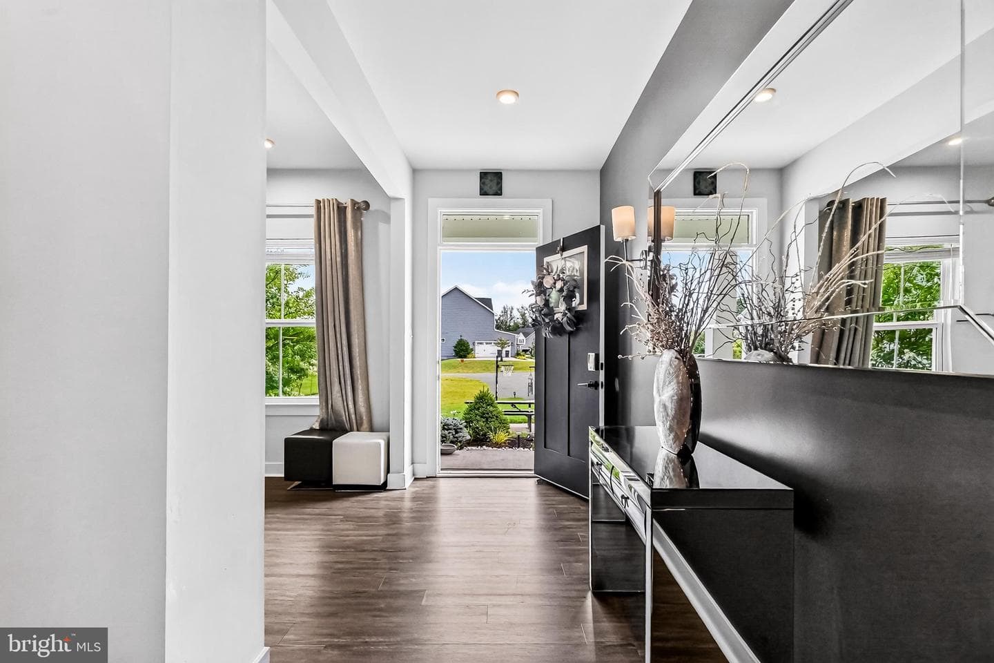 6838 Northbourne Court photo 2