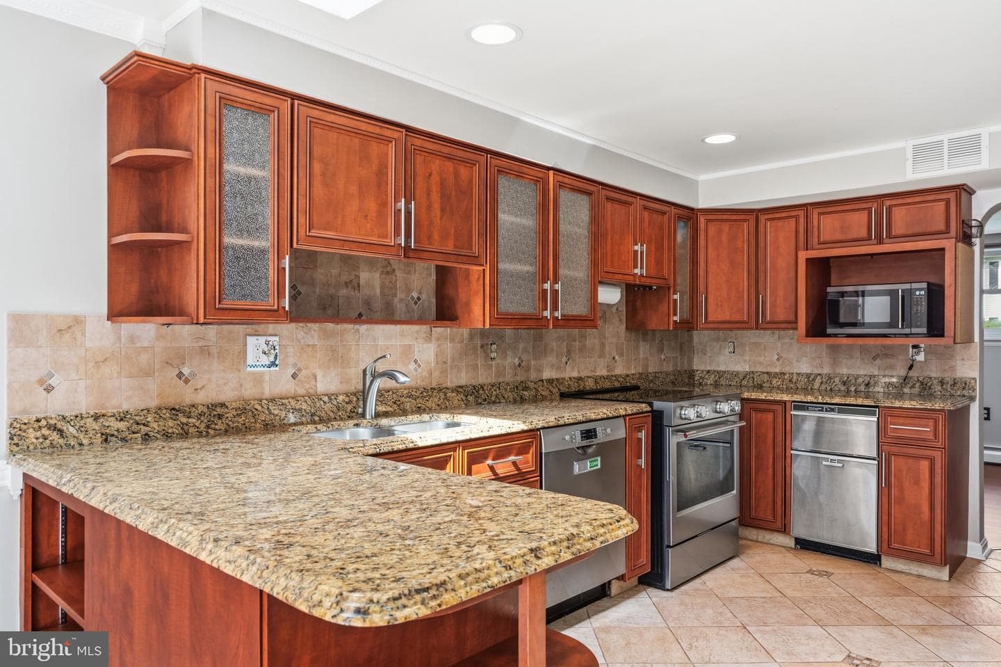 13717 Gran Deur Drive photo 27