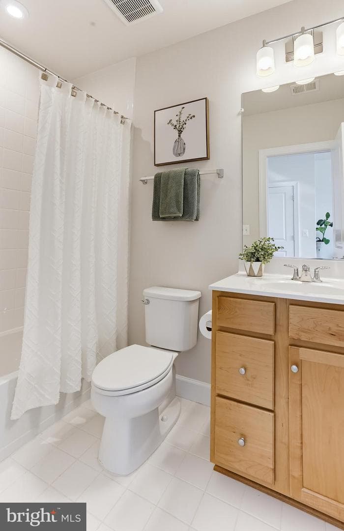 6310 Berkley Bridge Place photo 12