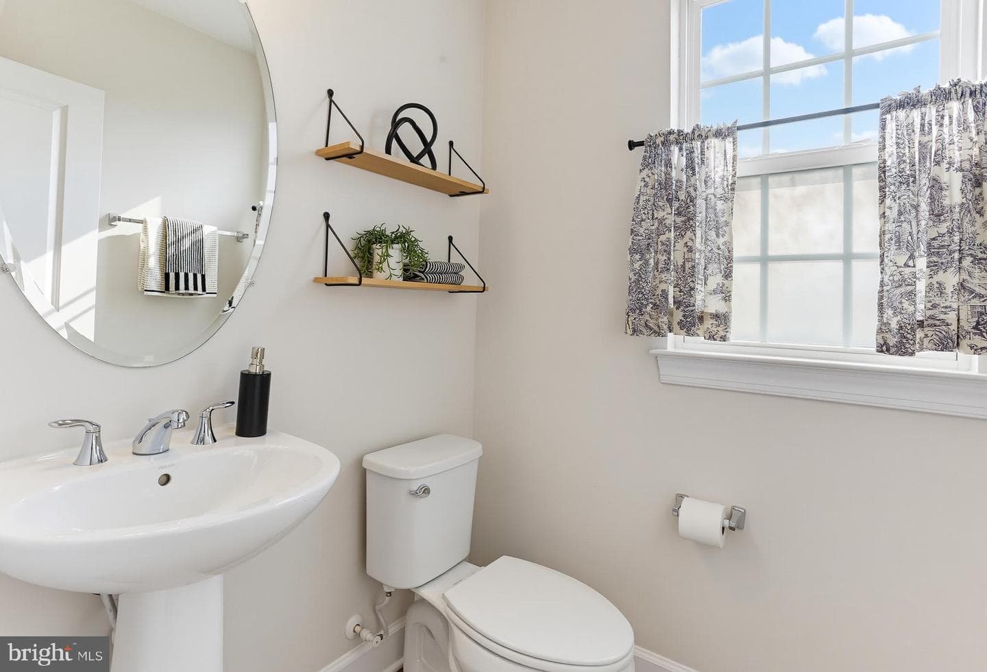 6310 Berkley Bridge Place photo 27