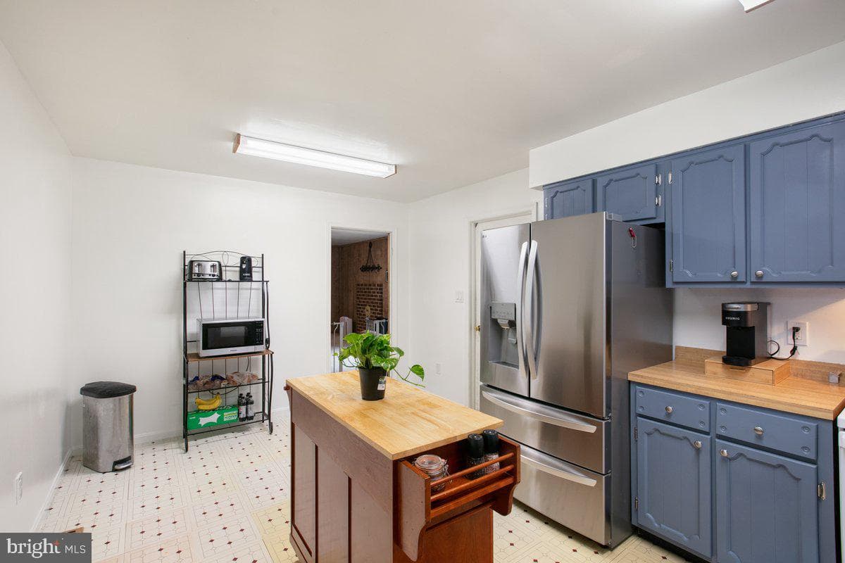 6716 River Road photo 12