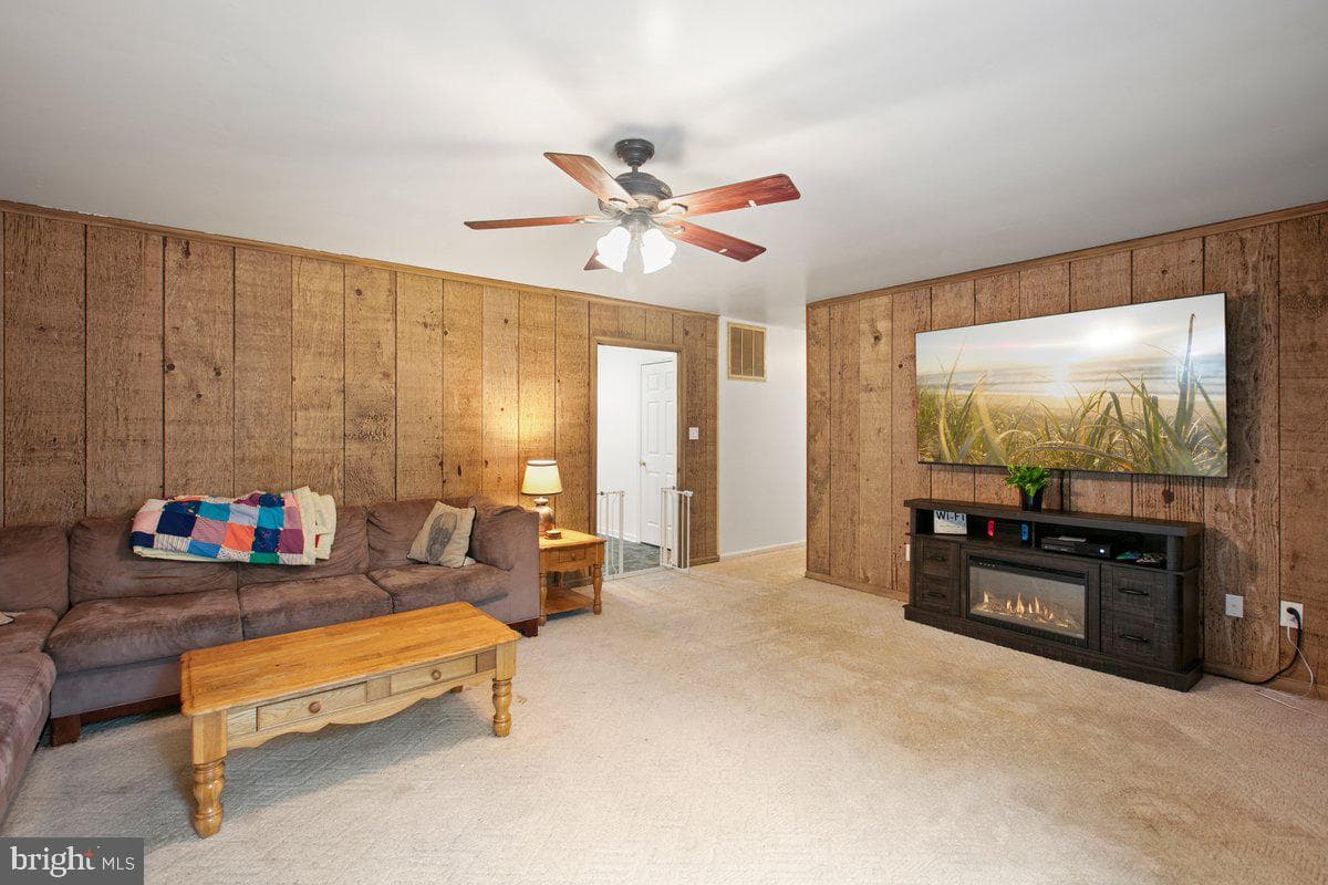 6716 River Road photo 17