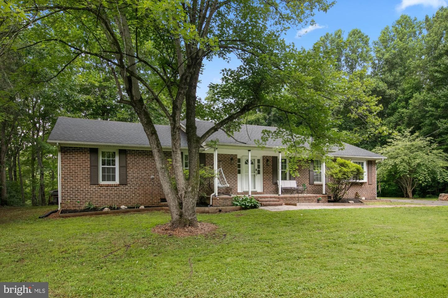 6716 River Road, Manassas