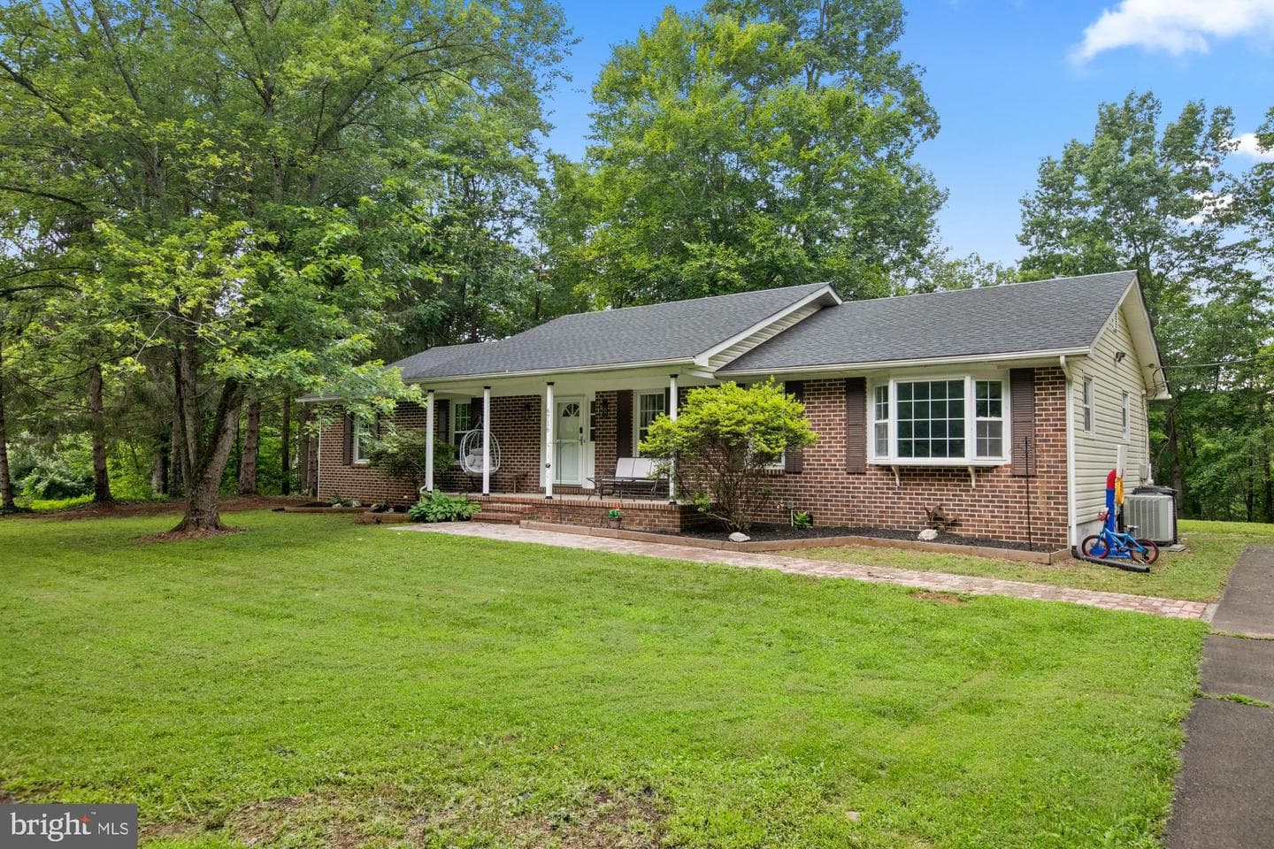 6716 River Road photo 3