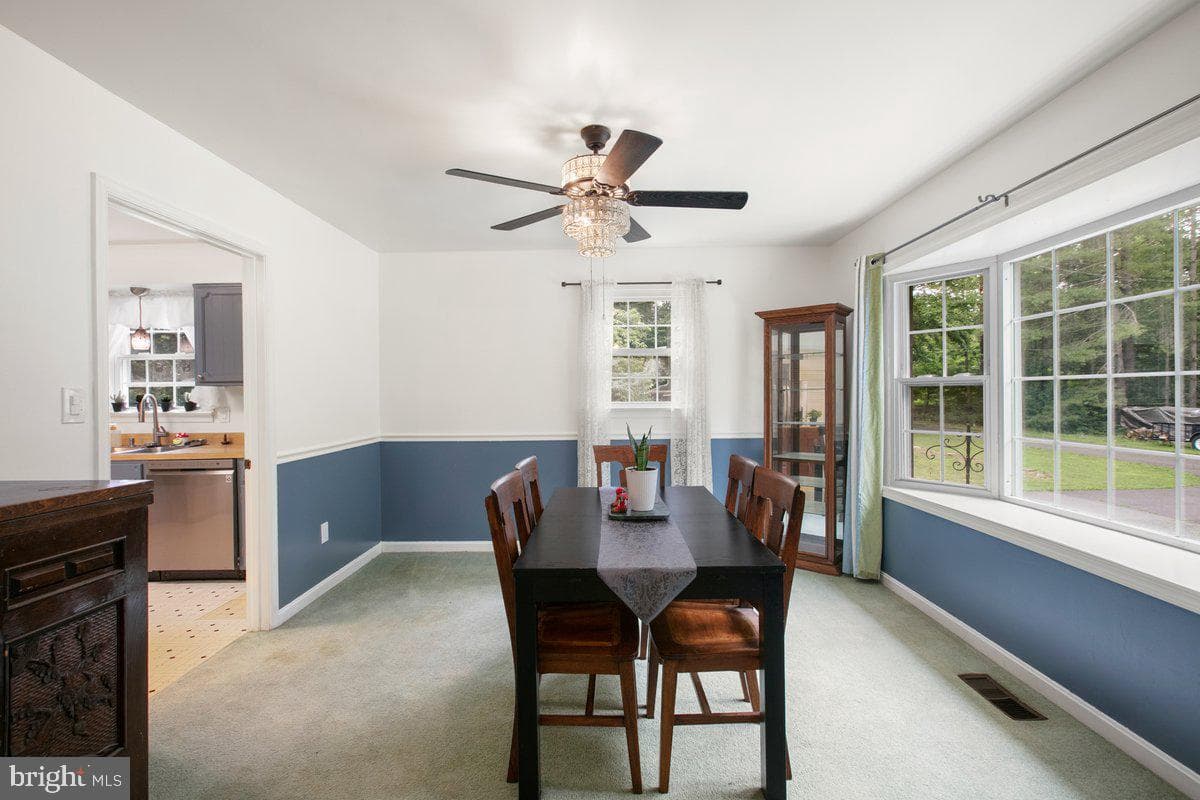 6716 River Road photo 8