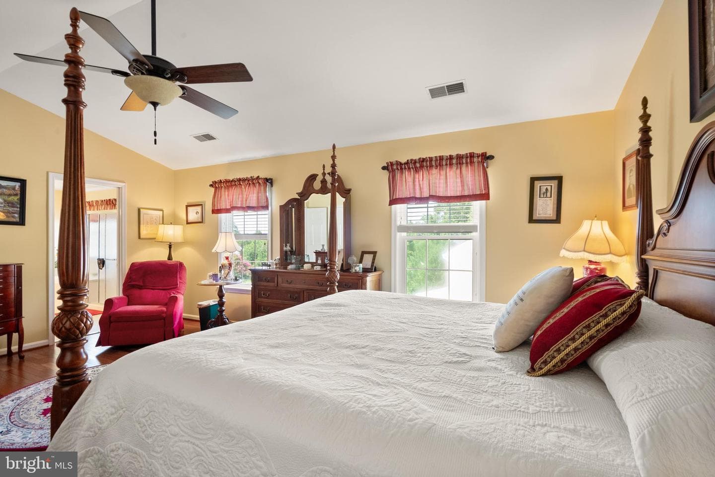 10324 Winged Elm Circle photo 32