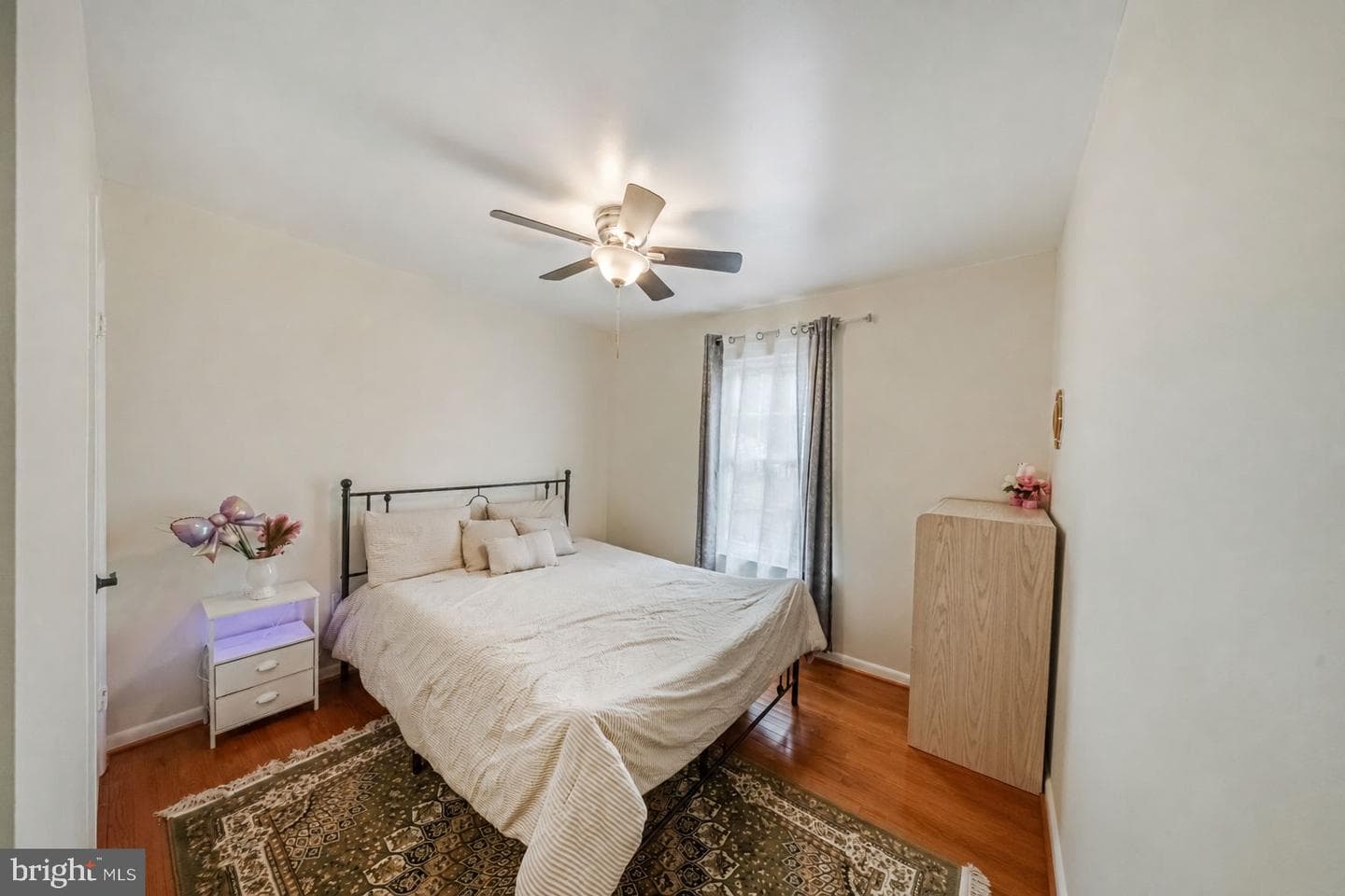5574 Neddleton Avenue photo 16