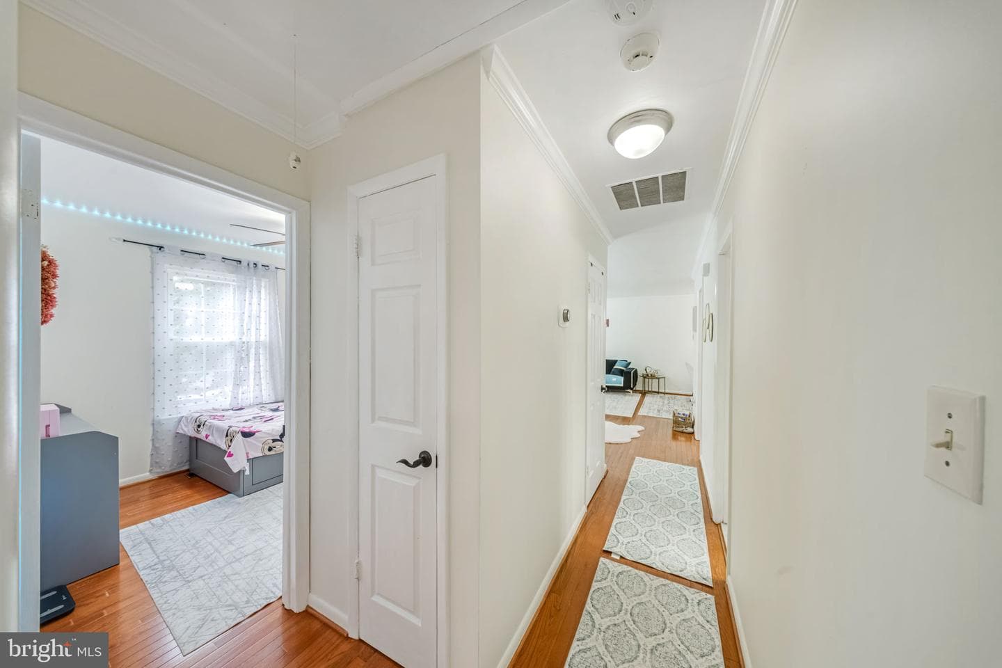 5574 Neddleton Avenue photo 19