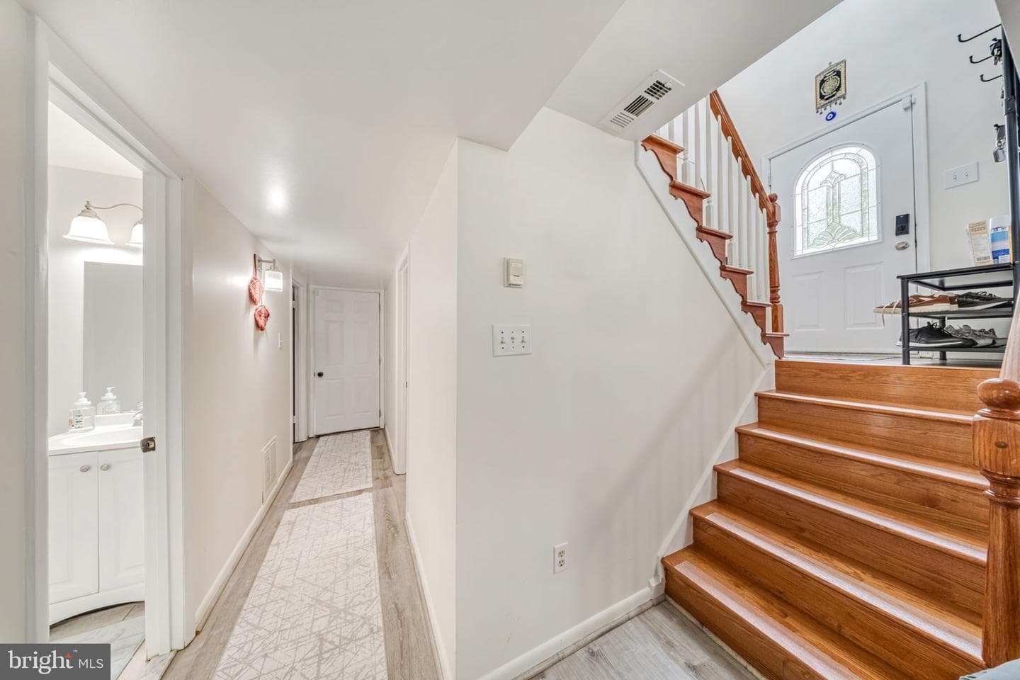 5574 Neddleton Avenue photo 22