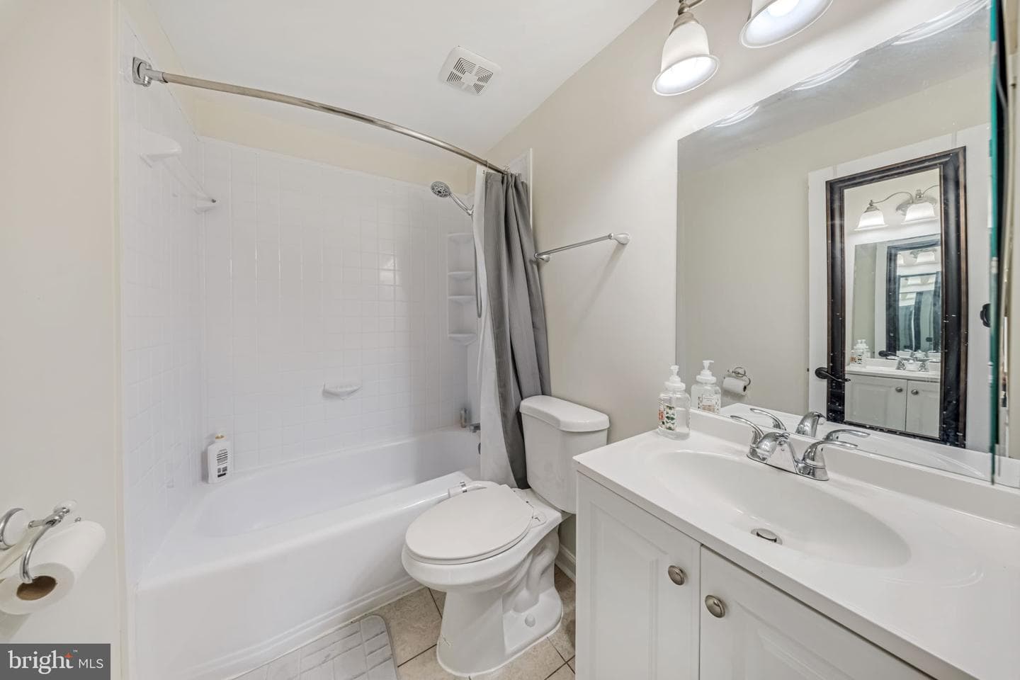 5574 Neddleton Avenue photo 29