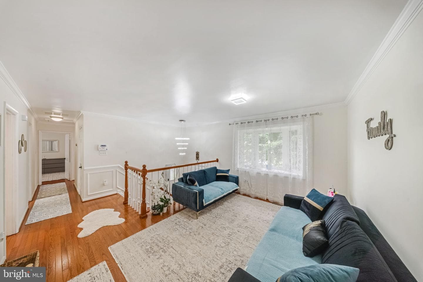 5574 Neddleton Avenue photo 7