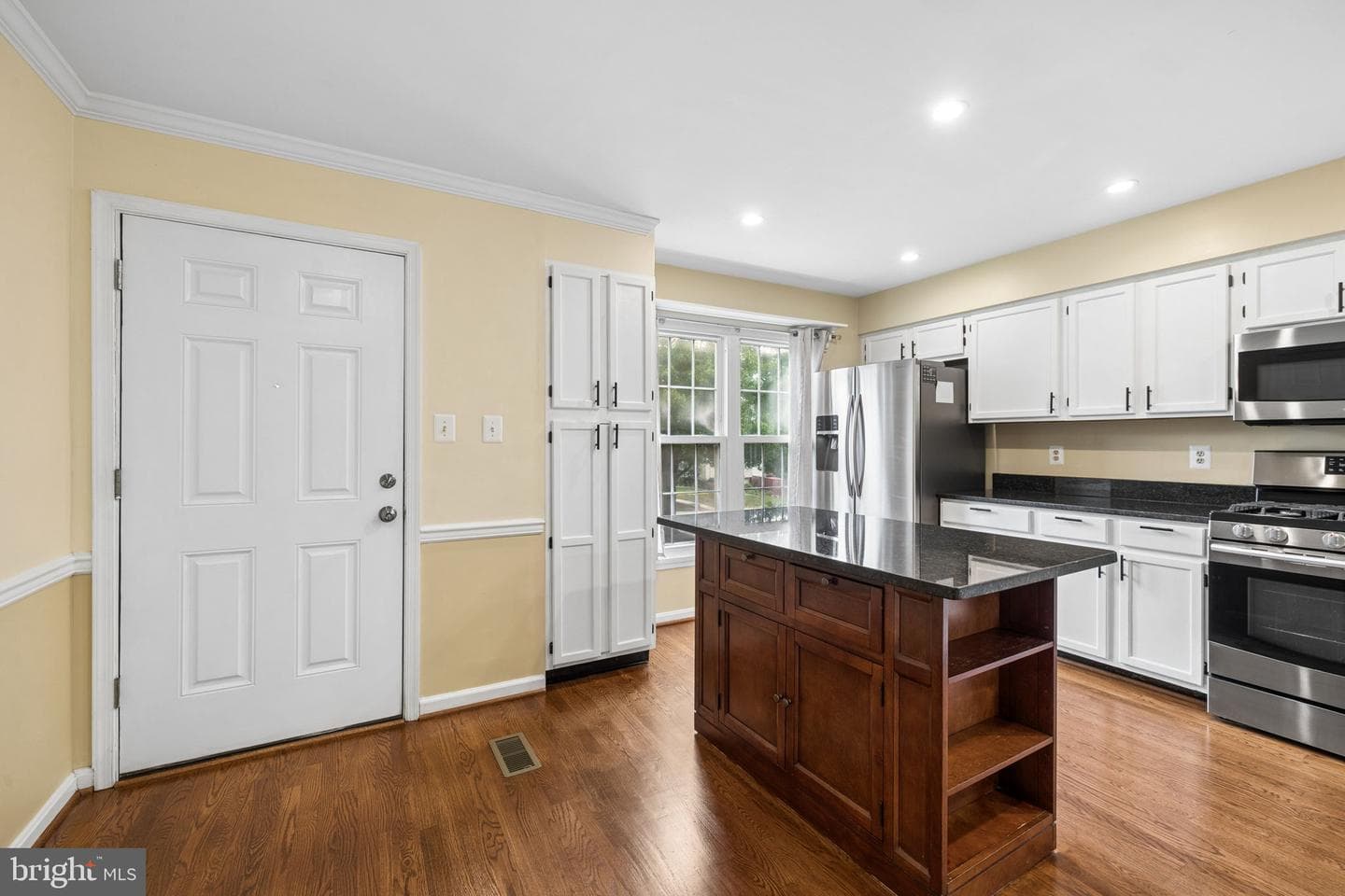 13054 Hunterbrook Drive photo 4