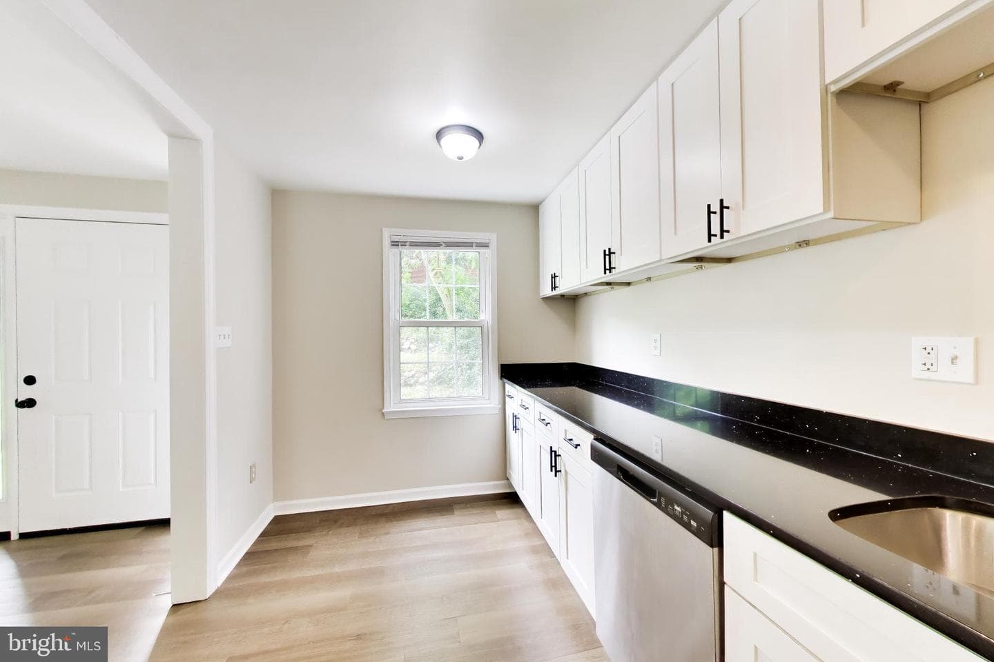 1306 Mead Terrace photo 14