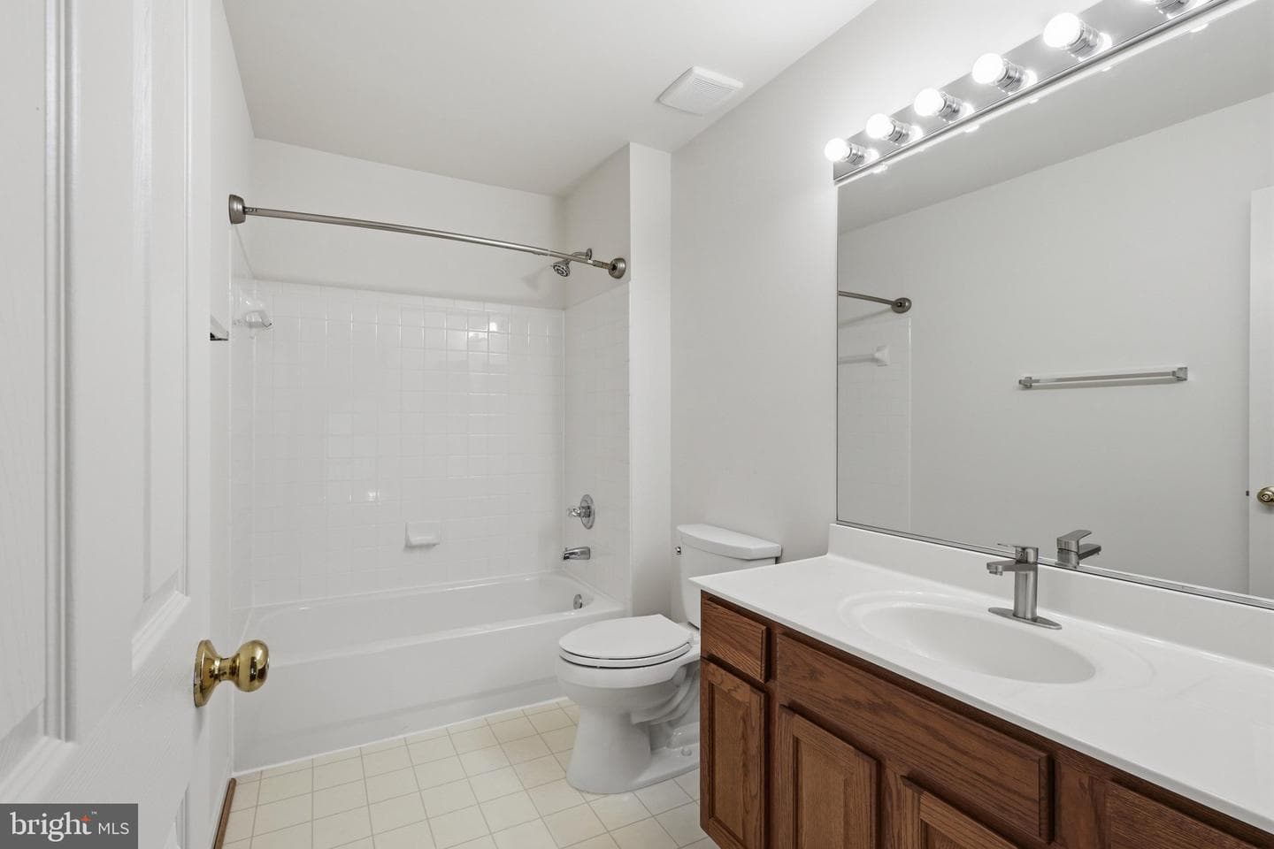 9121 Dartford Place photo 39