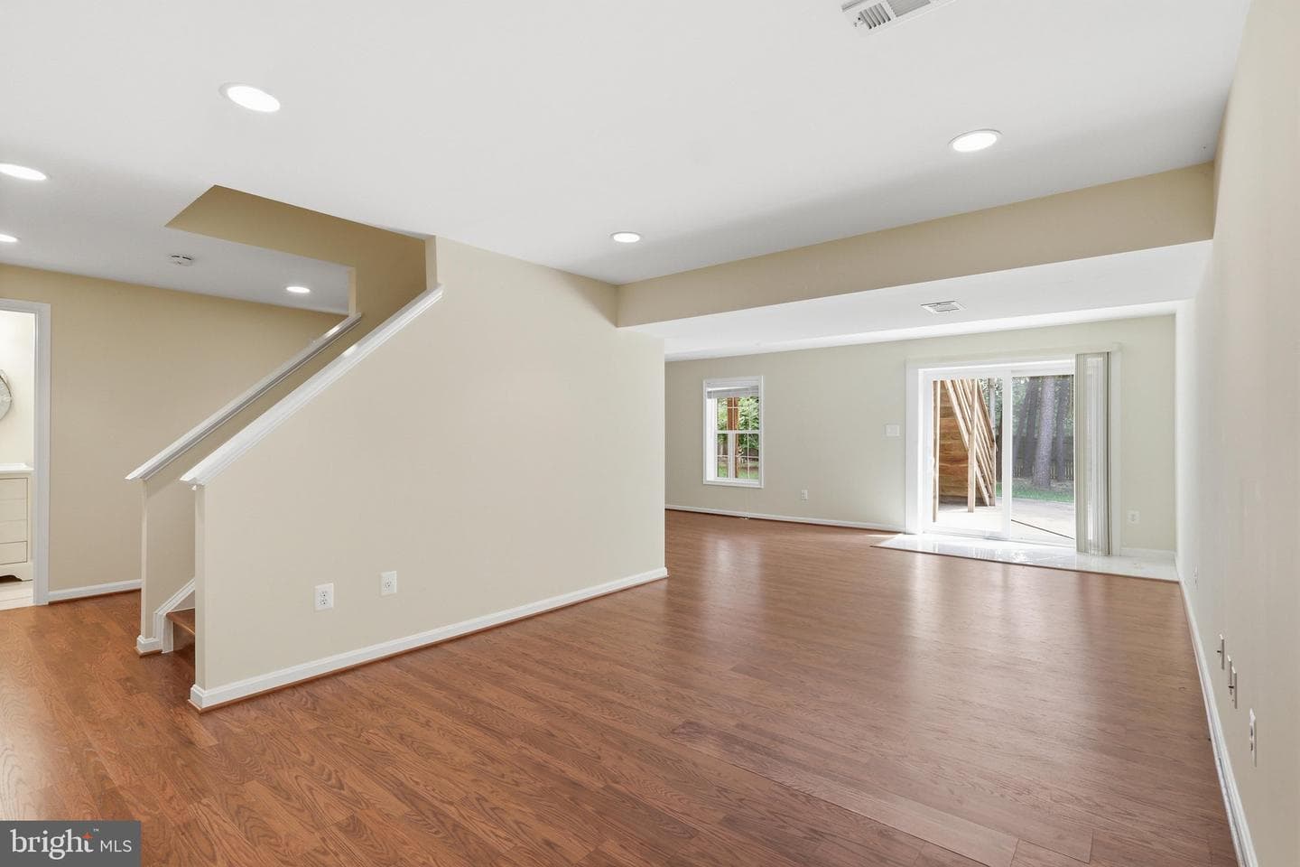 9121 Dartford Place photo 40