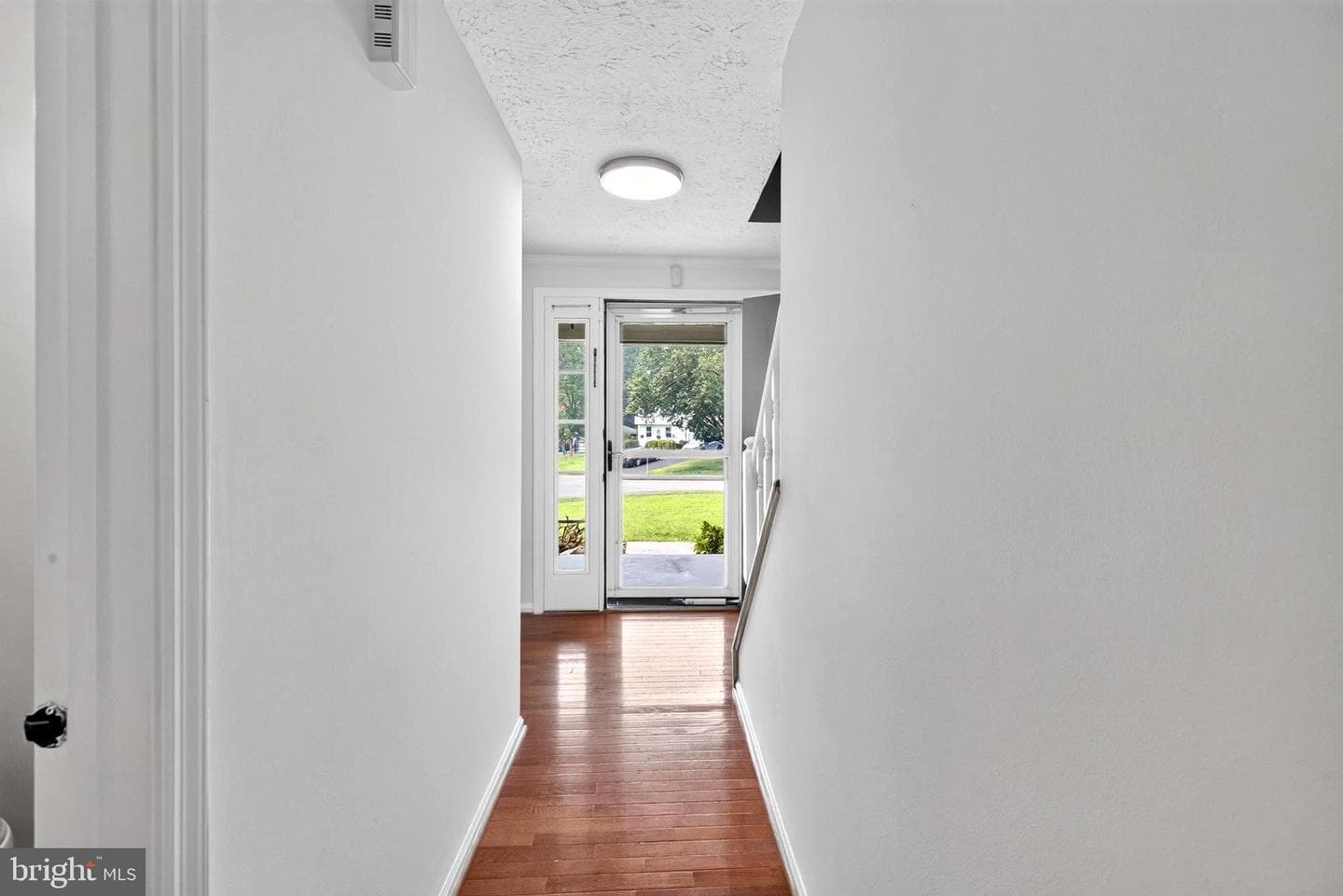 4884 Tobacco Way photo 7