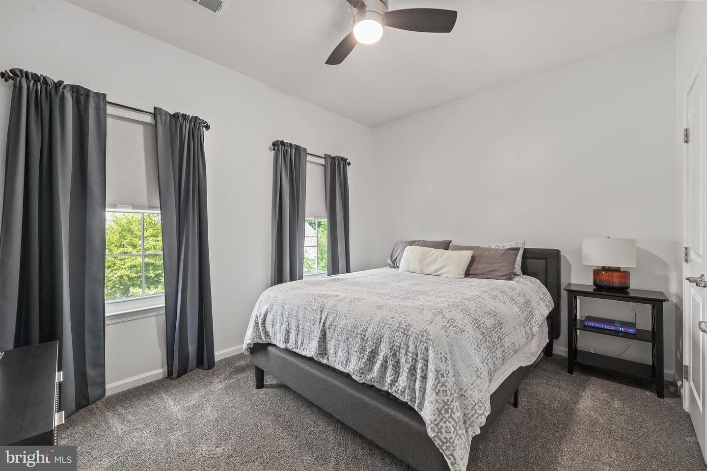 7671 Hamelin Lane photo 37